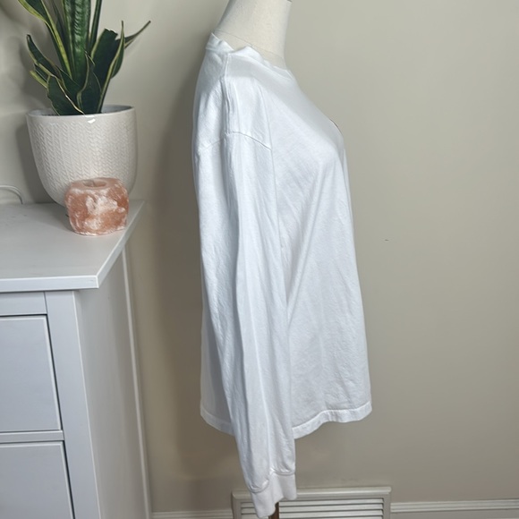 American Eagle Soft Long Sleeve White with Heart - Picture 4 of 7